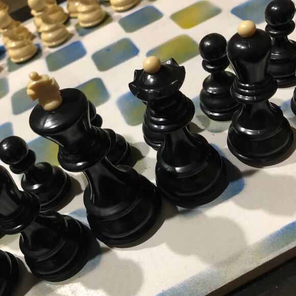 Large Painted Chess Set - Blue/Yellow & White - Picture 8 of 11